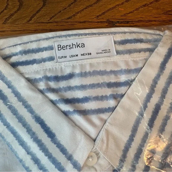 Bershka Mens Golf Button Down Polo Short Sleeve Shirt - Picture 2 of 4